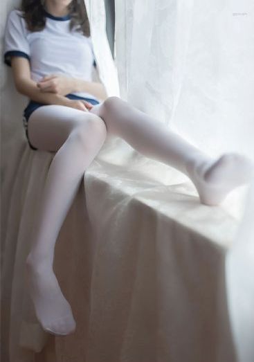 美丽小密逃_在线观看免费版