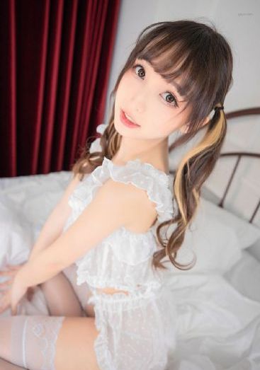 三级大乳奶理论_迅雷极速版下载