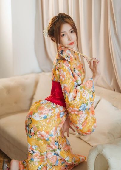 按摩房的女大学生们_1080电影在线看