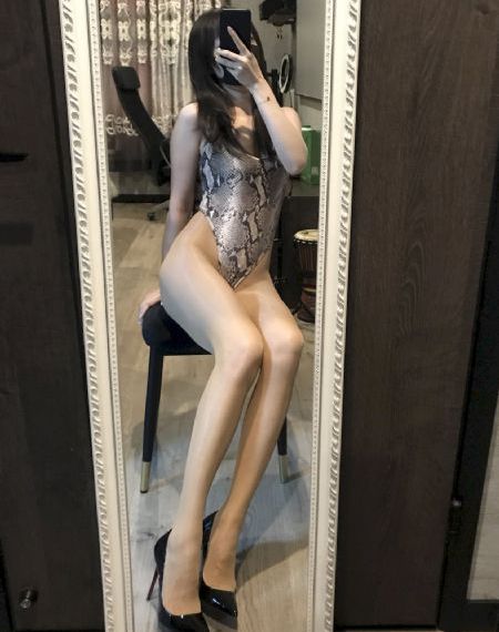 孕妇的诱惑在线观看_免费观看高清版