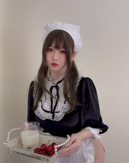 年轻漂亮的女邻居4_720高清视频播放