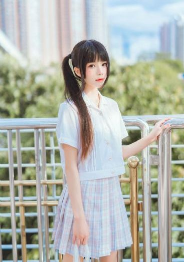 三个男人添一个女人p的视频_BD国语高清迅雷在线观看