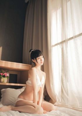 《漂亮的女邻居5》在线观看_高清日本电影免费